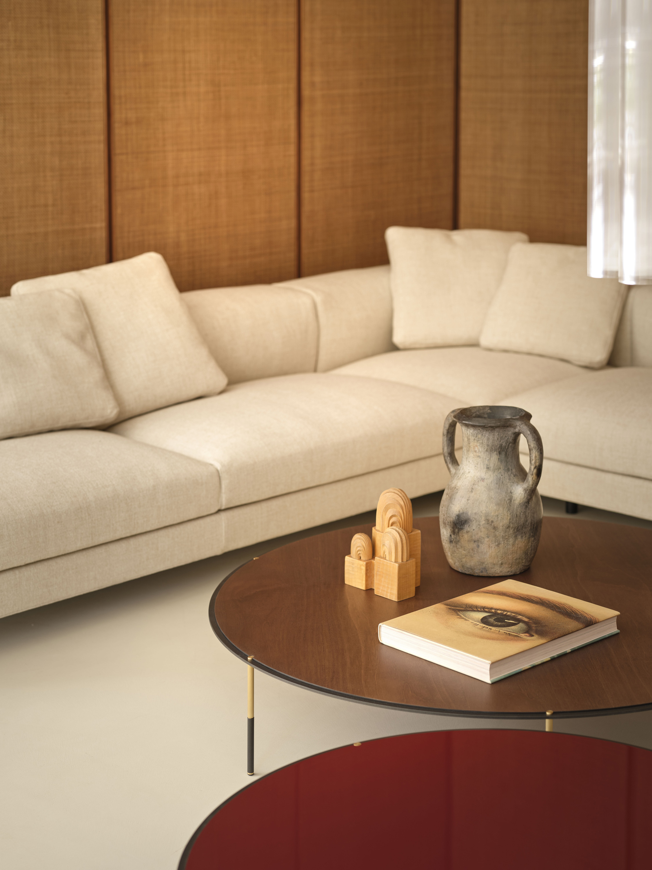 Living Divani Spotti SDM 2024