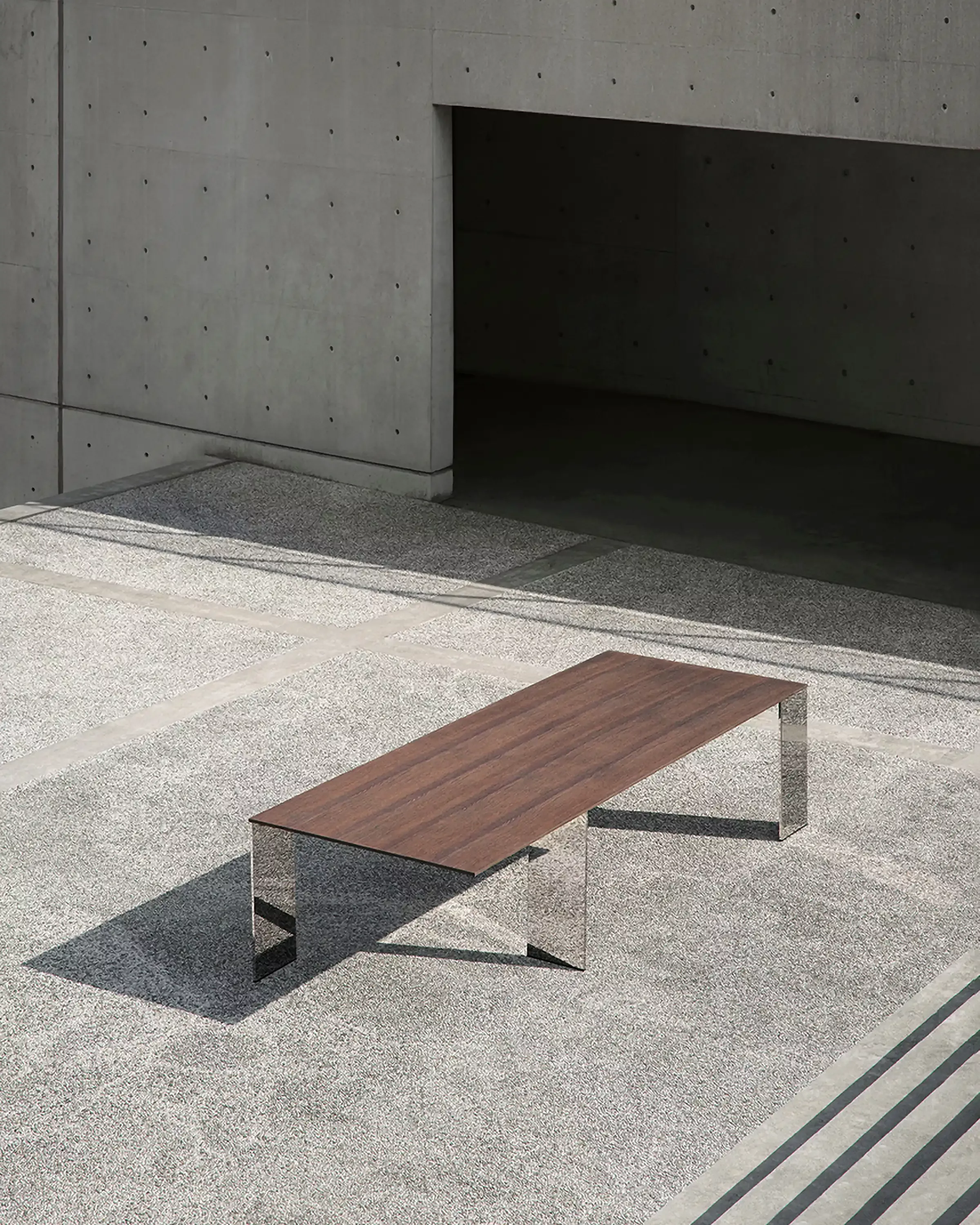 Gallery axis table 1