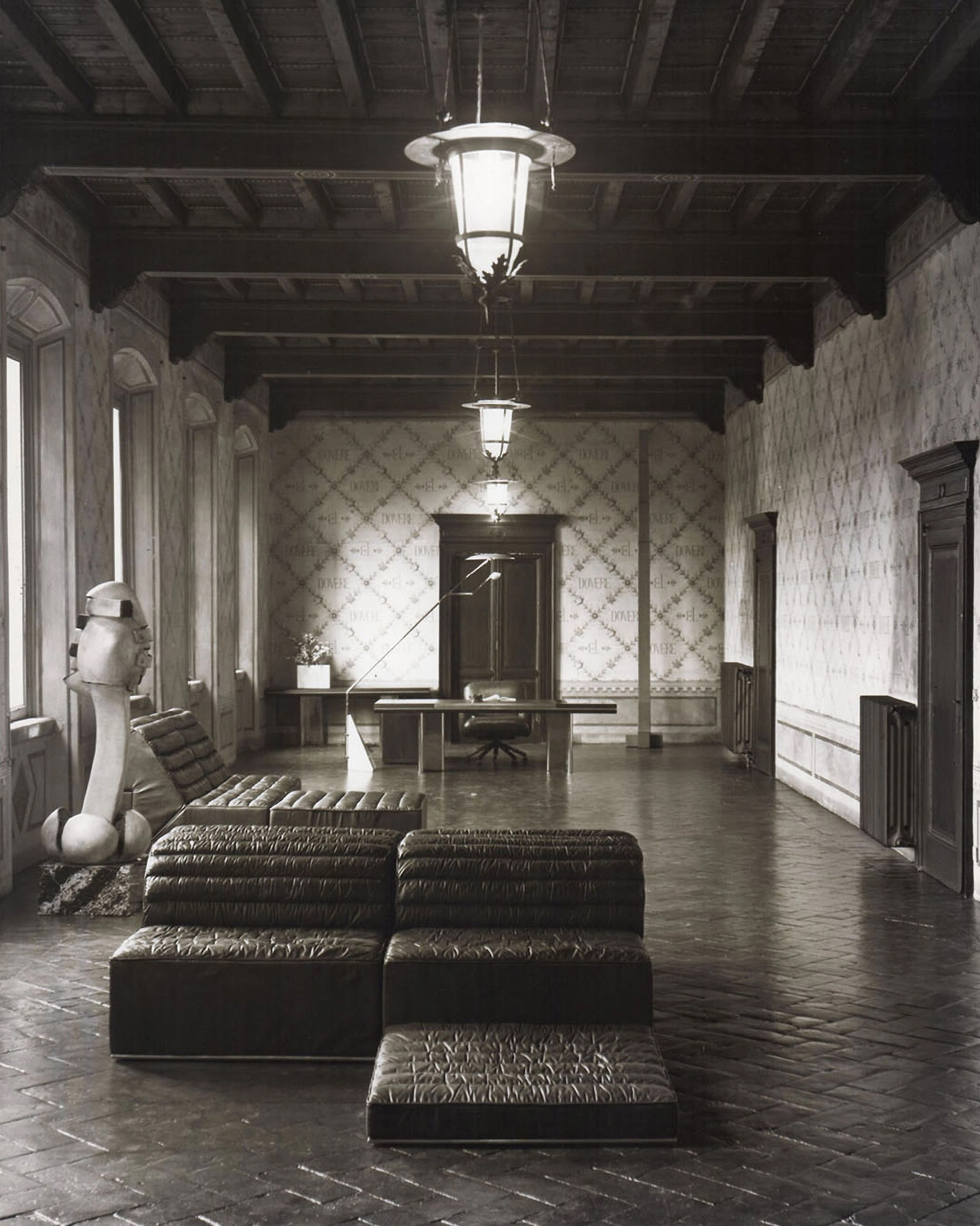 Gallery historical archive free system sofa 6 min