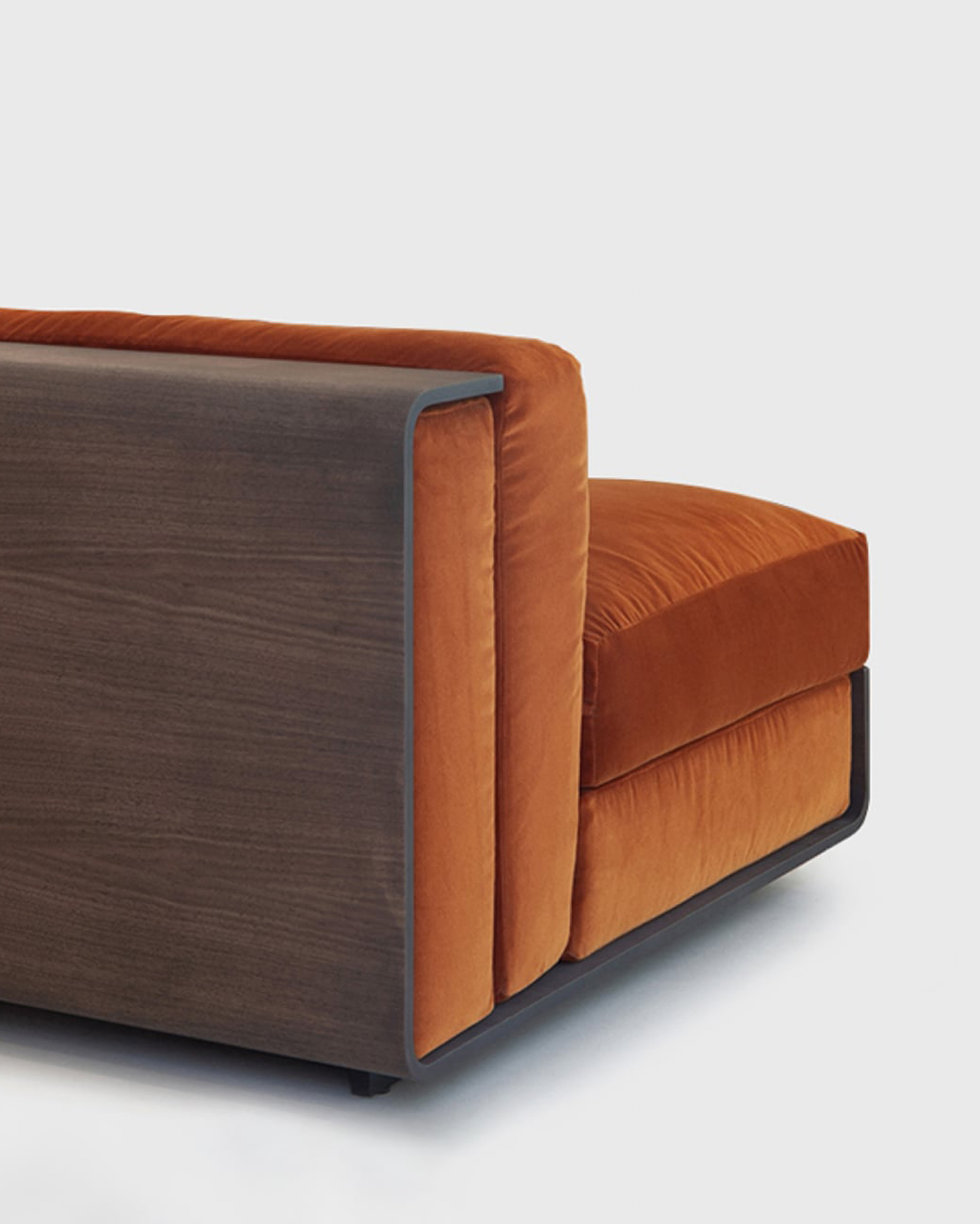 Acerbis Gallery Life 01 min