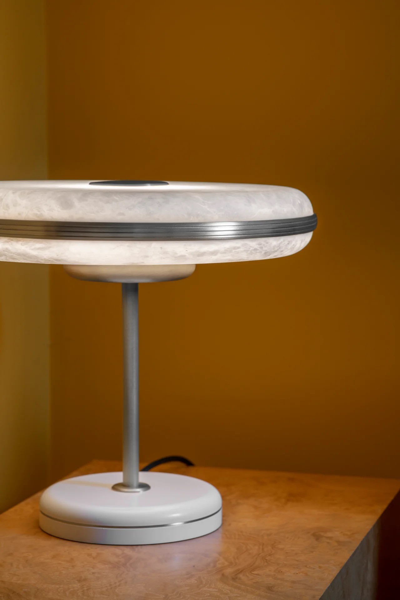 PS Beran Table Lamp Large Satin Nickel Satin White 1