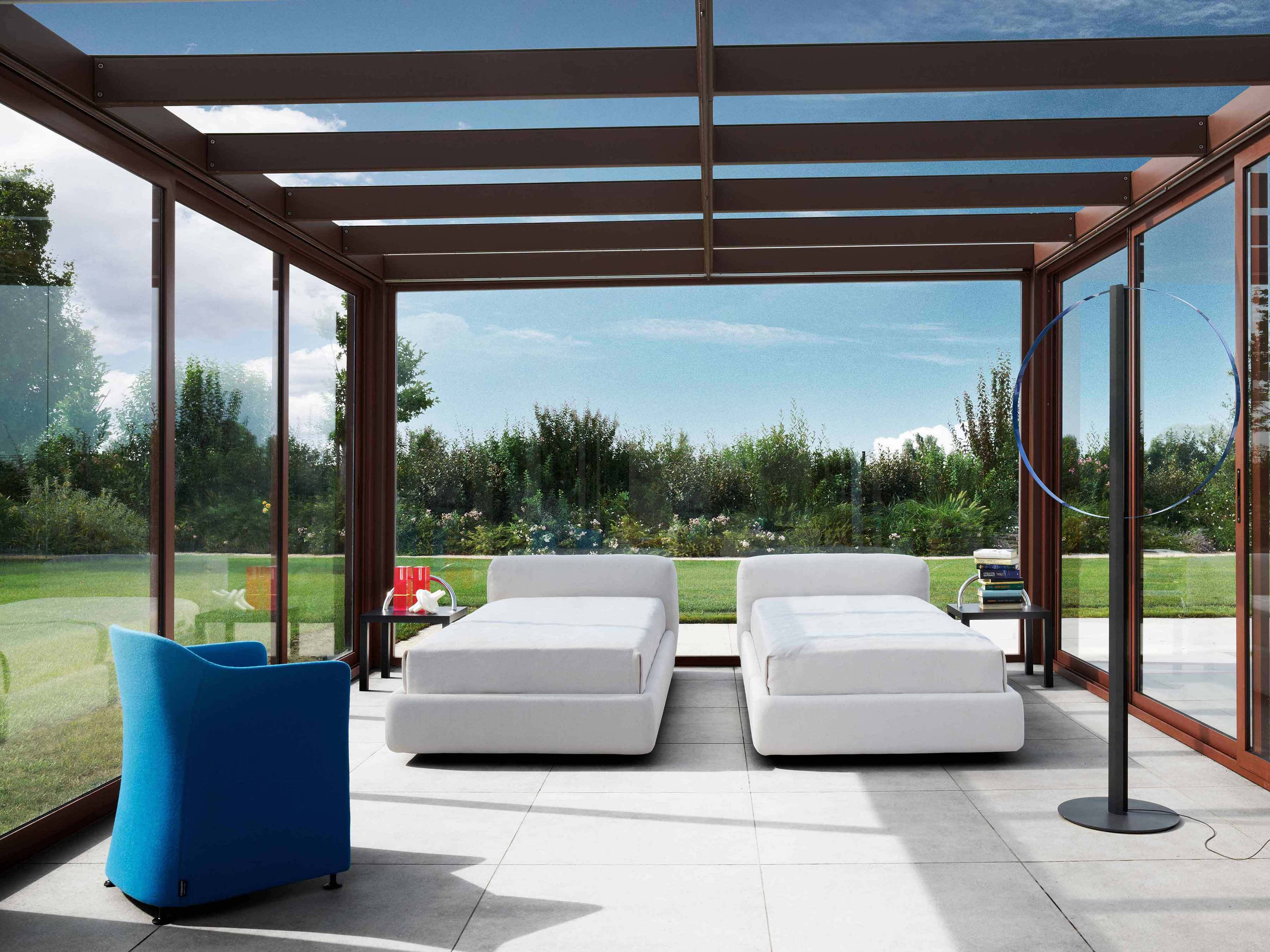 03 superoblong bed