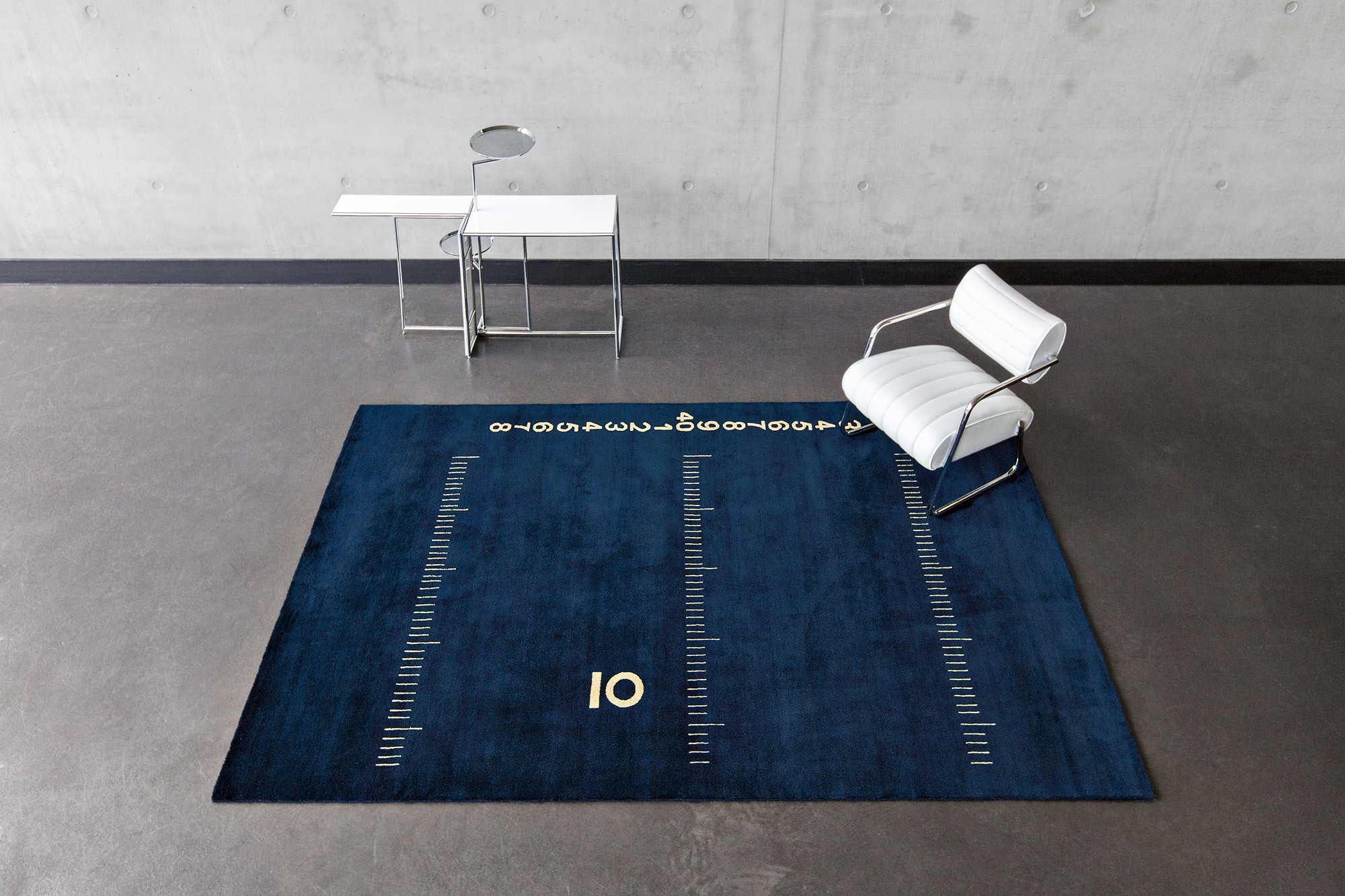 Classi Con centimetre rug rivoli table bonaparte armchair photo hassos