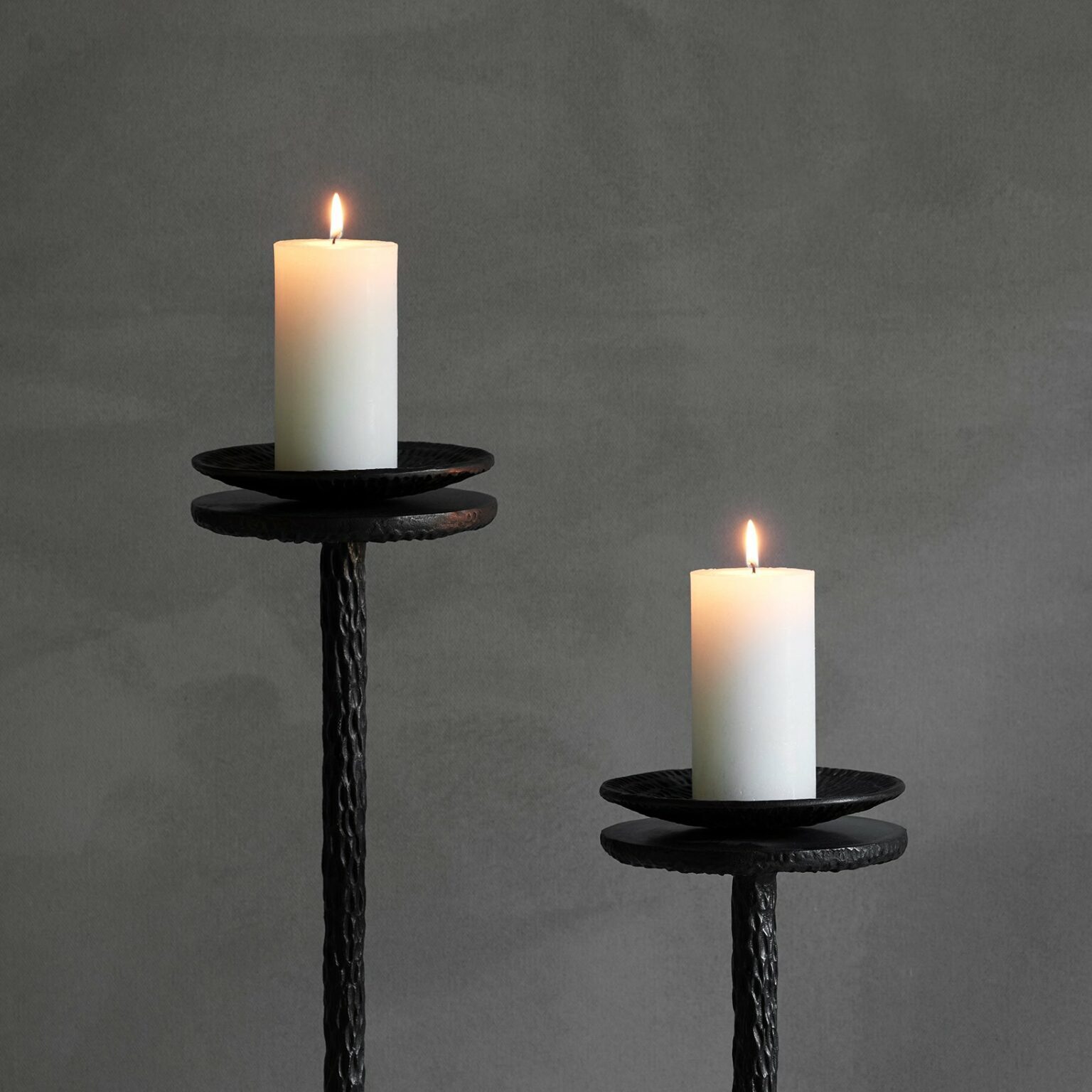 MATHIEU DELACROIX HALO5 CANDLESTICKS COLLECTION PARTICULIERE CREDIT PHOTO F AMIAND 1536x1536