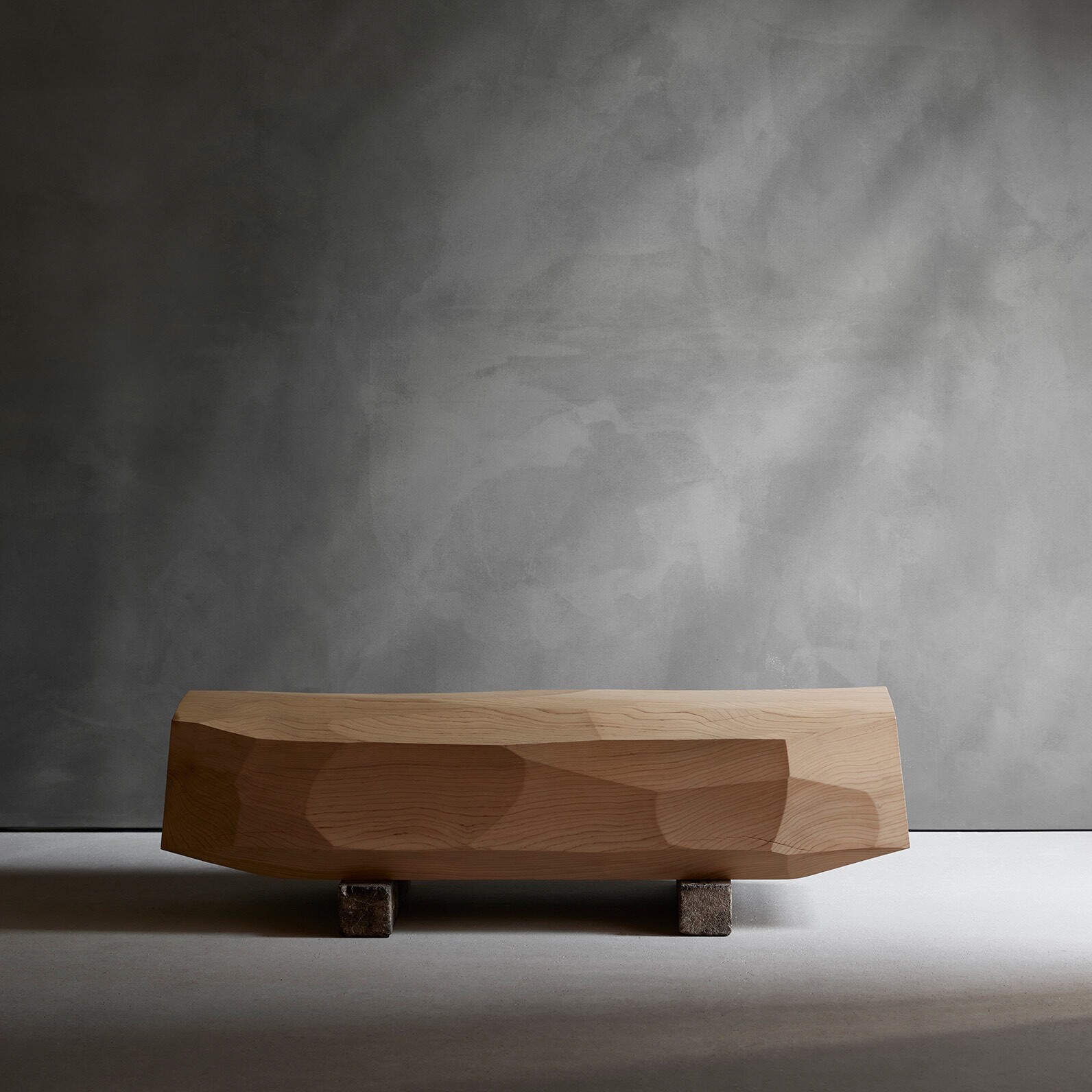 ORB BENCH CEDAR C DELCOURT COLLECTION PARTICULIERE CREDIT PHOTO F AMIAND