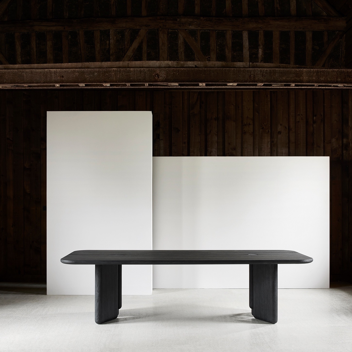TAMI dining table Luca Erba Collection Particuliere