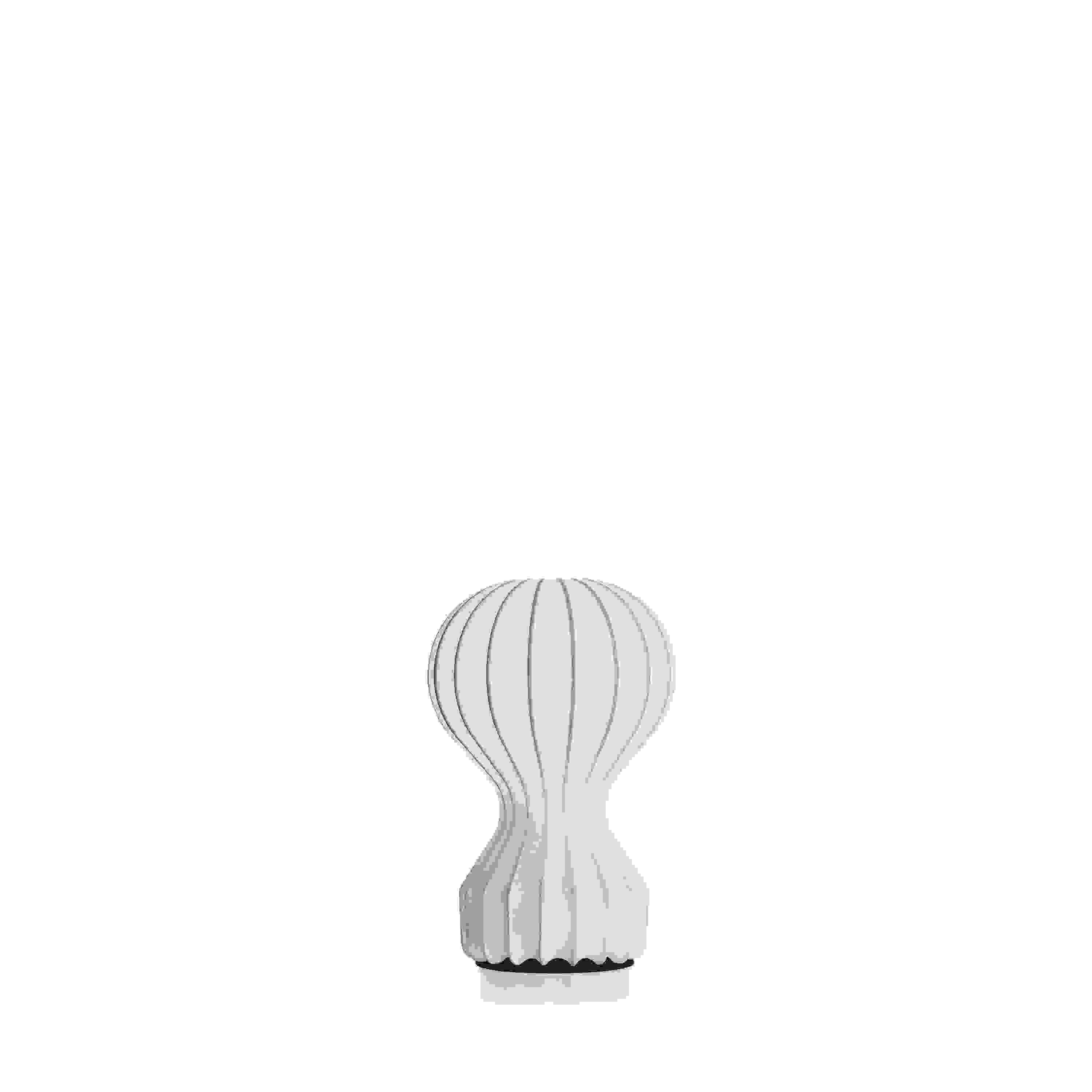 Gatto piccolo table a pg castiglioni flos F2701009 product still life big 1