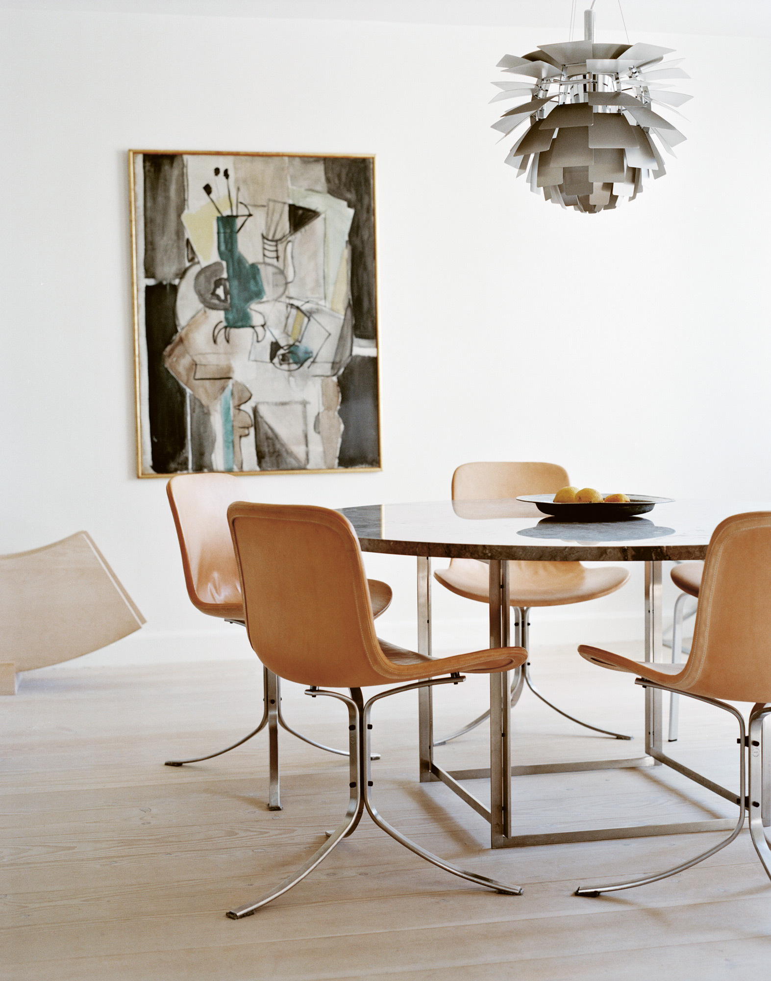 PK54 poul kjærholm catalogue