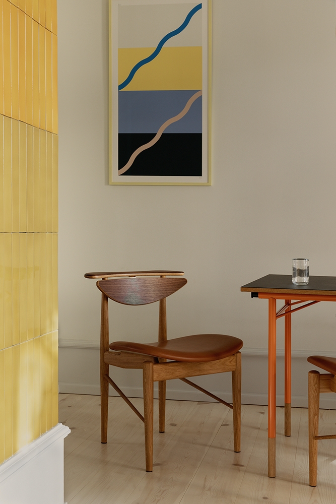 Reading chair house of finn juhl 01 2
