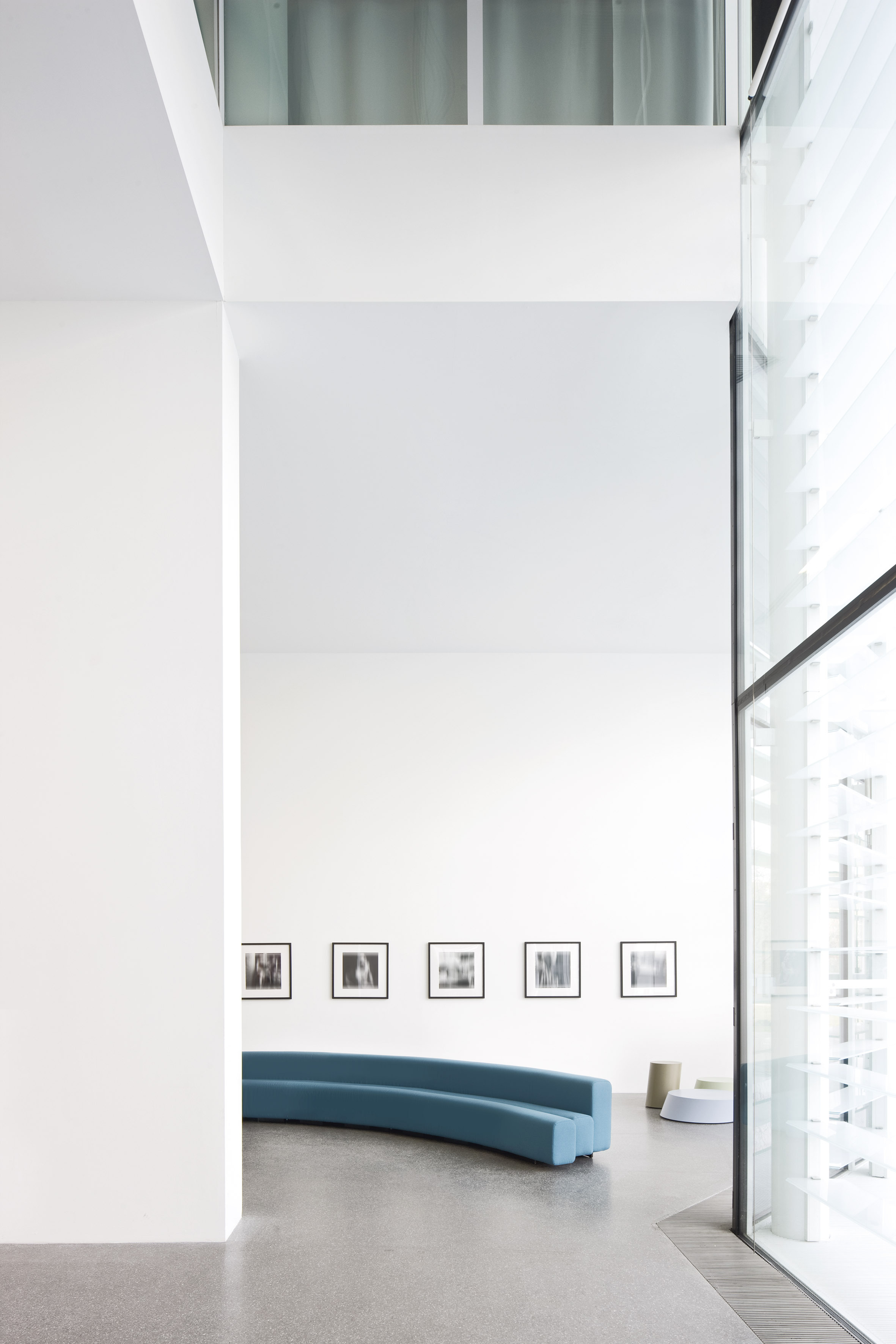 Osaka gallery 10