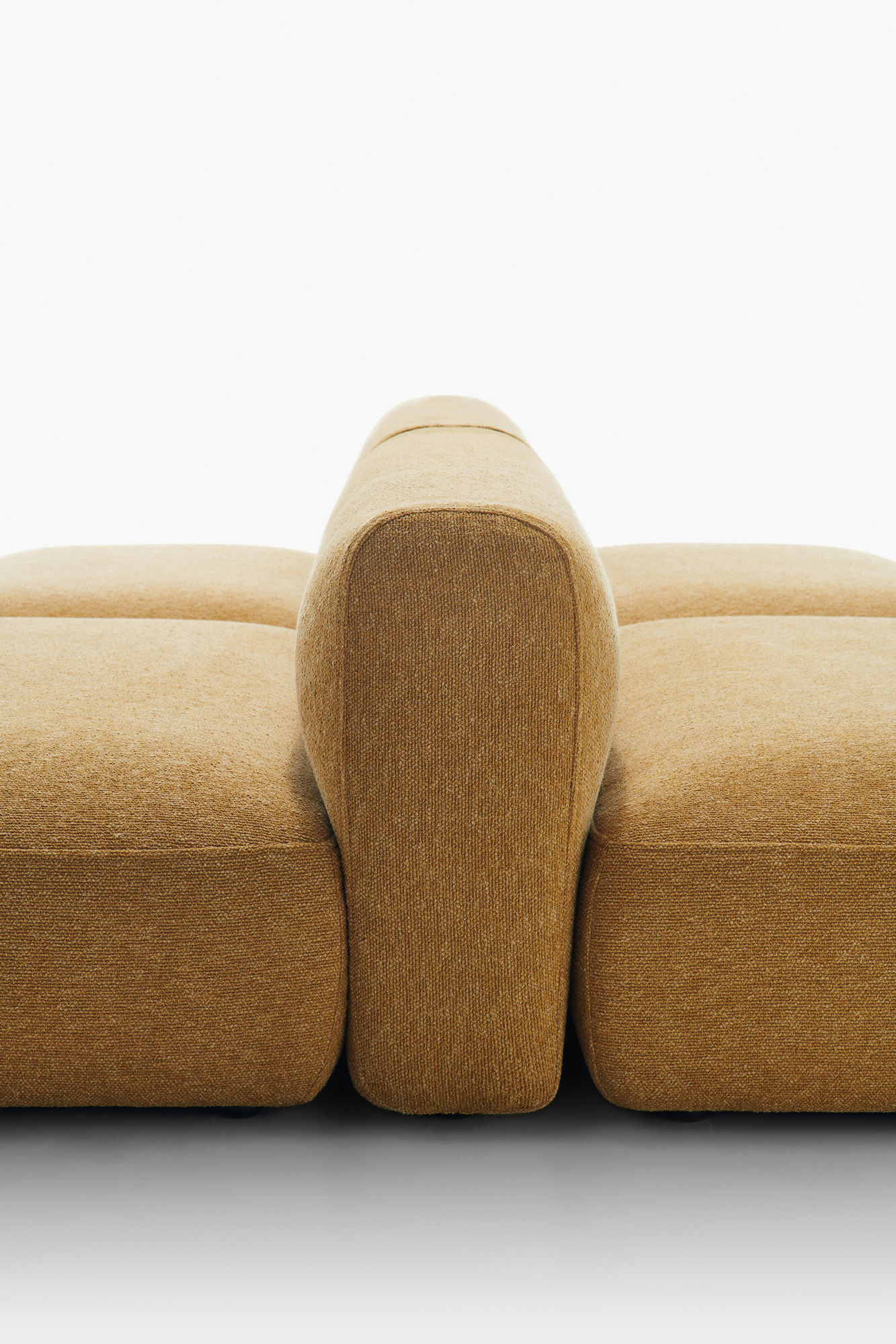 Cosy curve island sofa system still life 22 mdfitalia 22