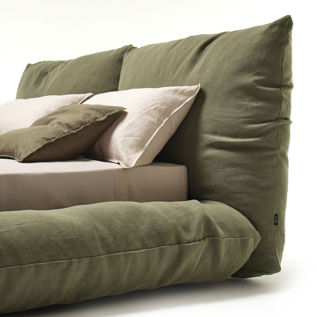 Mogg bed ALBA 02