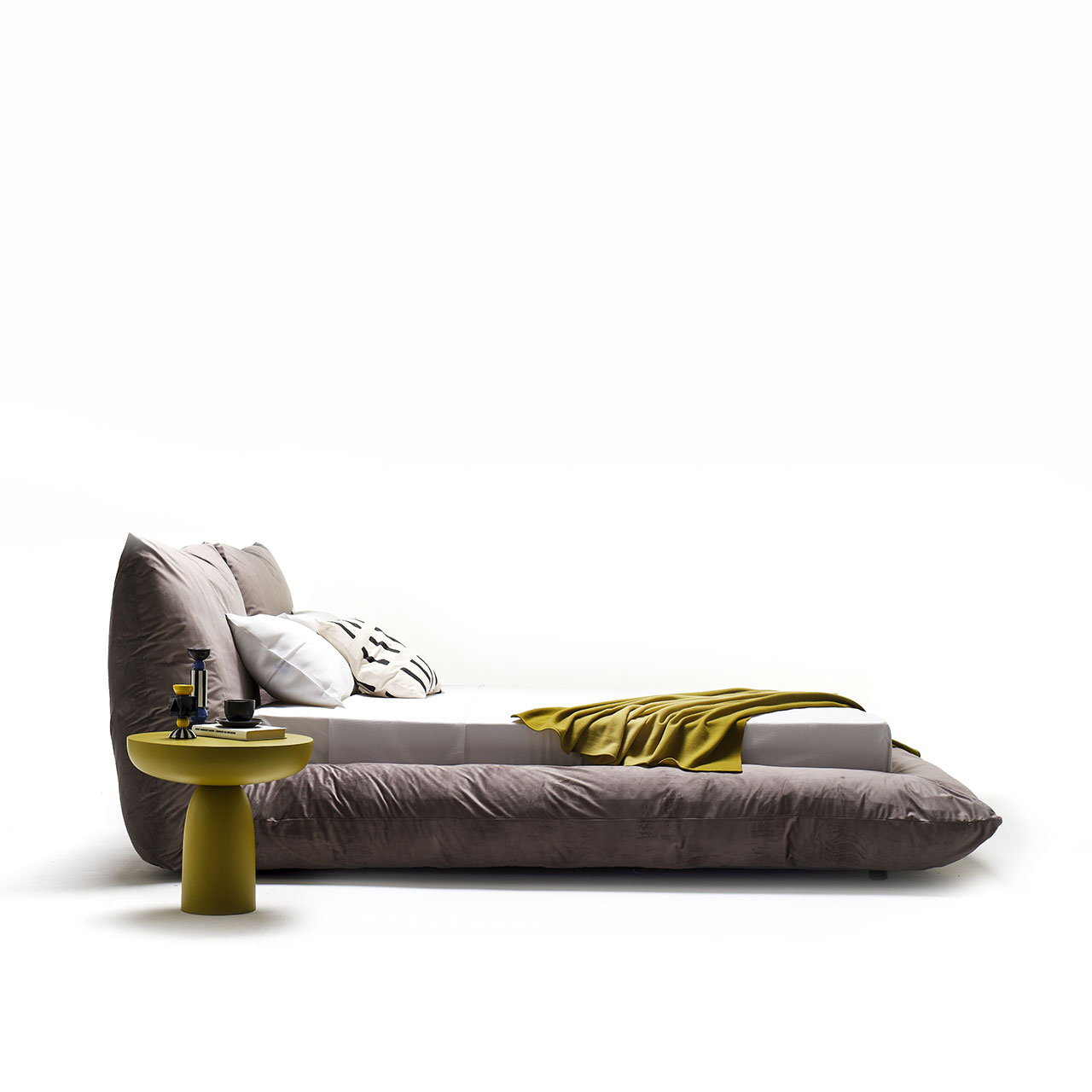 Mogg bed ALBA 07