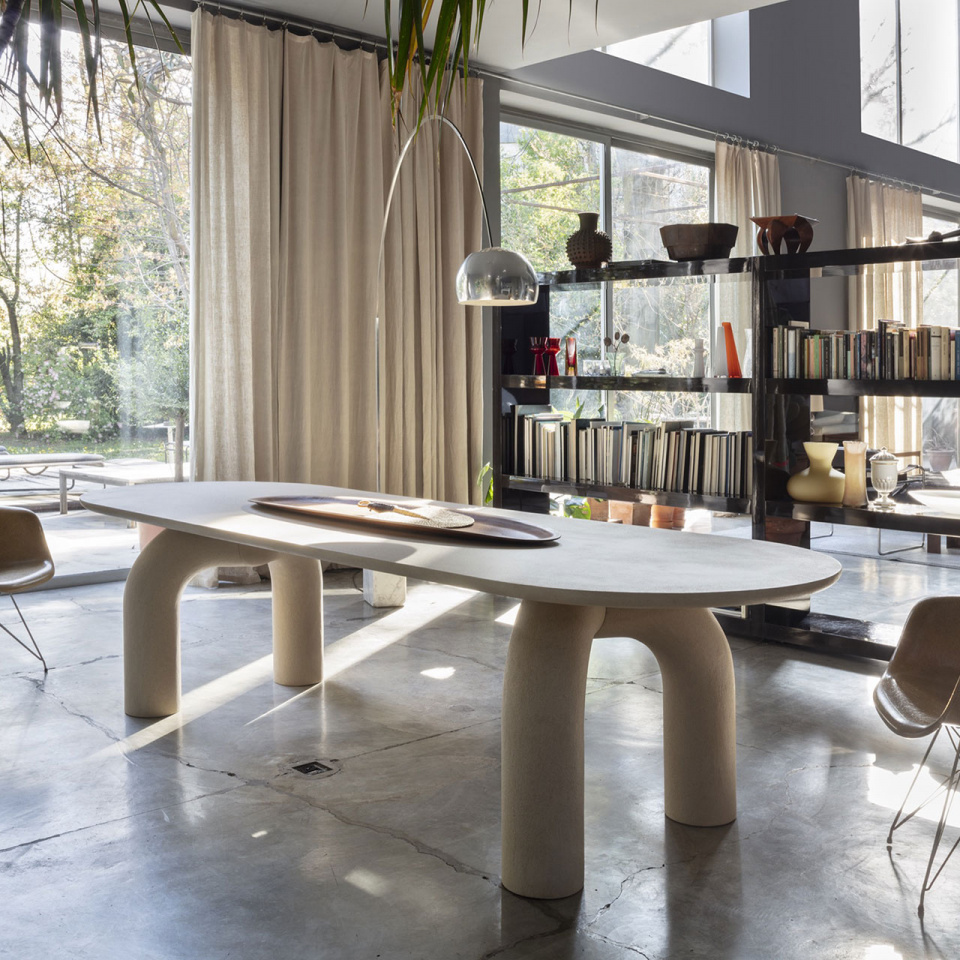 Mogg table ELEPHANTE 12 960x960