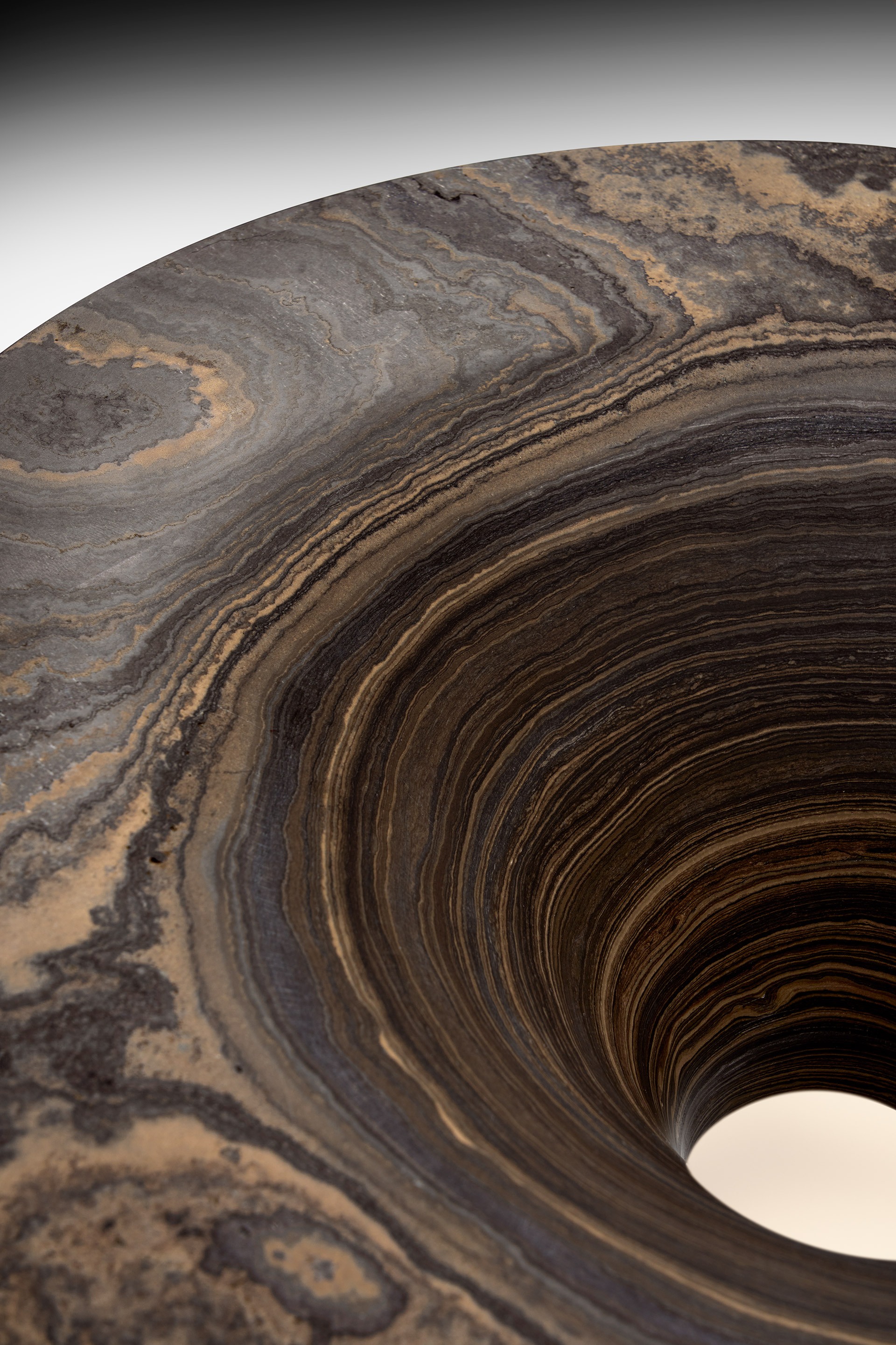 Strobilo gallery 03