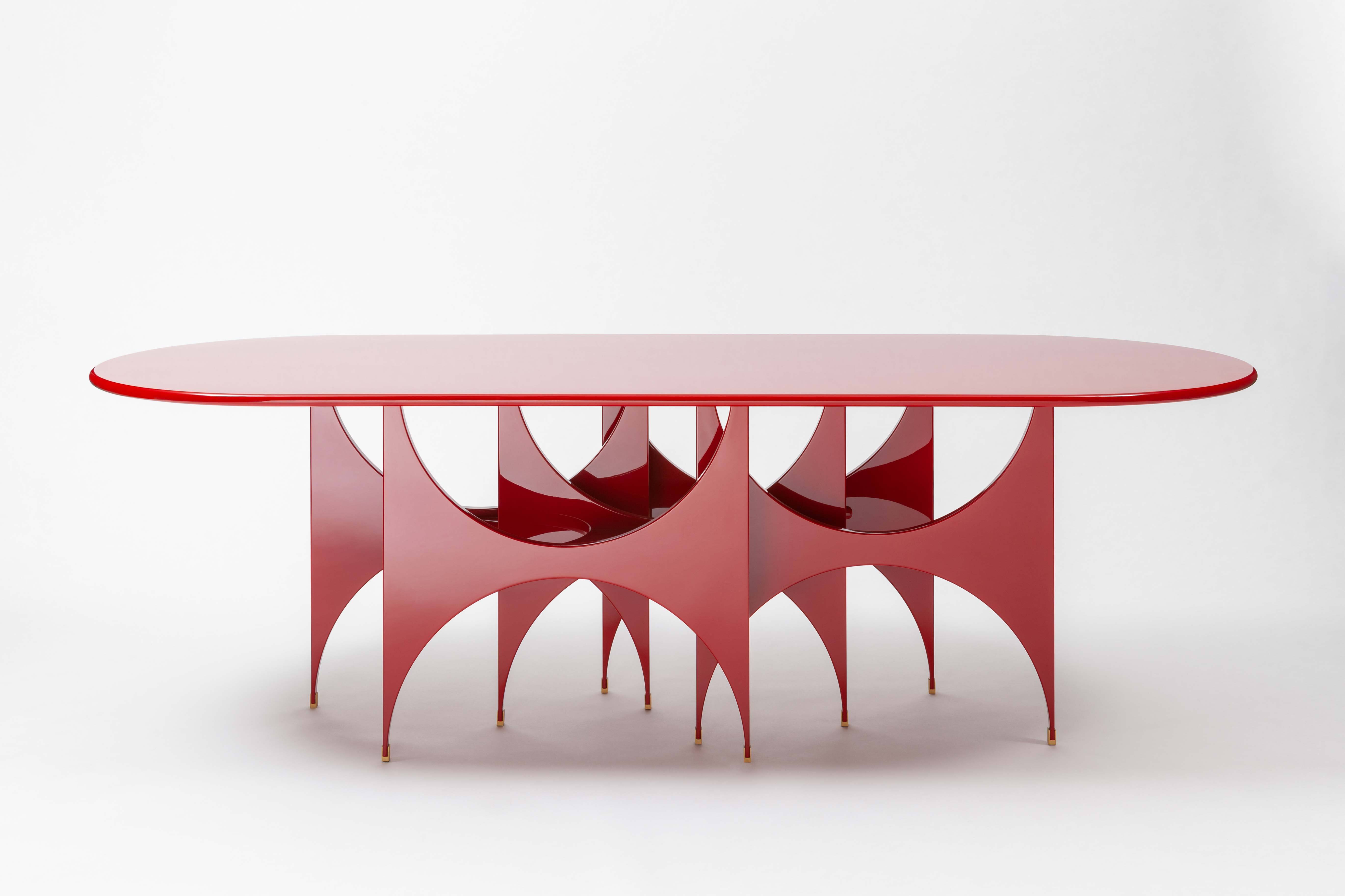01 SEM HANNES PEER BUTTERFLY TABLE