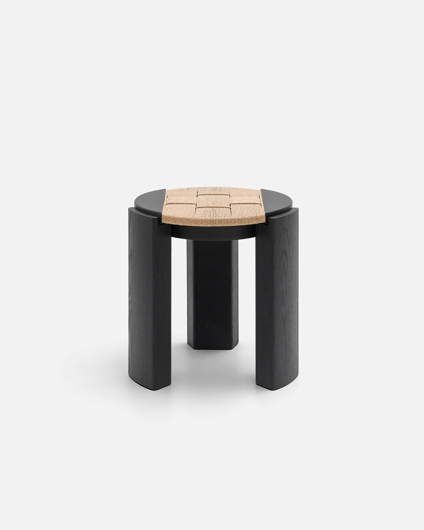 01 SEM Chimbu Stool Motta Architecture