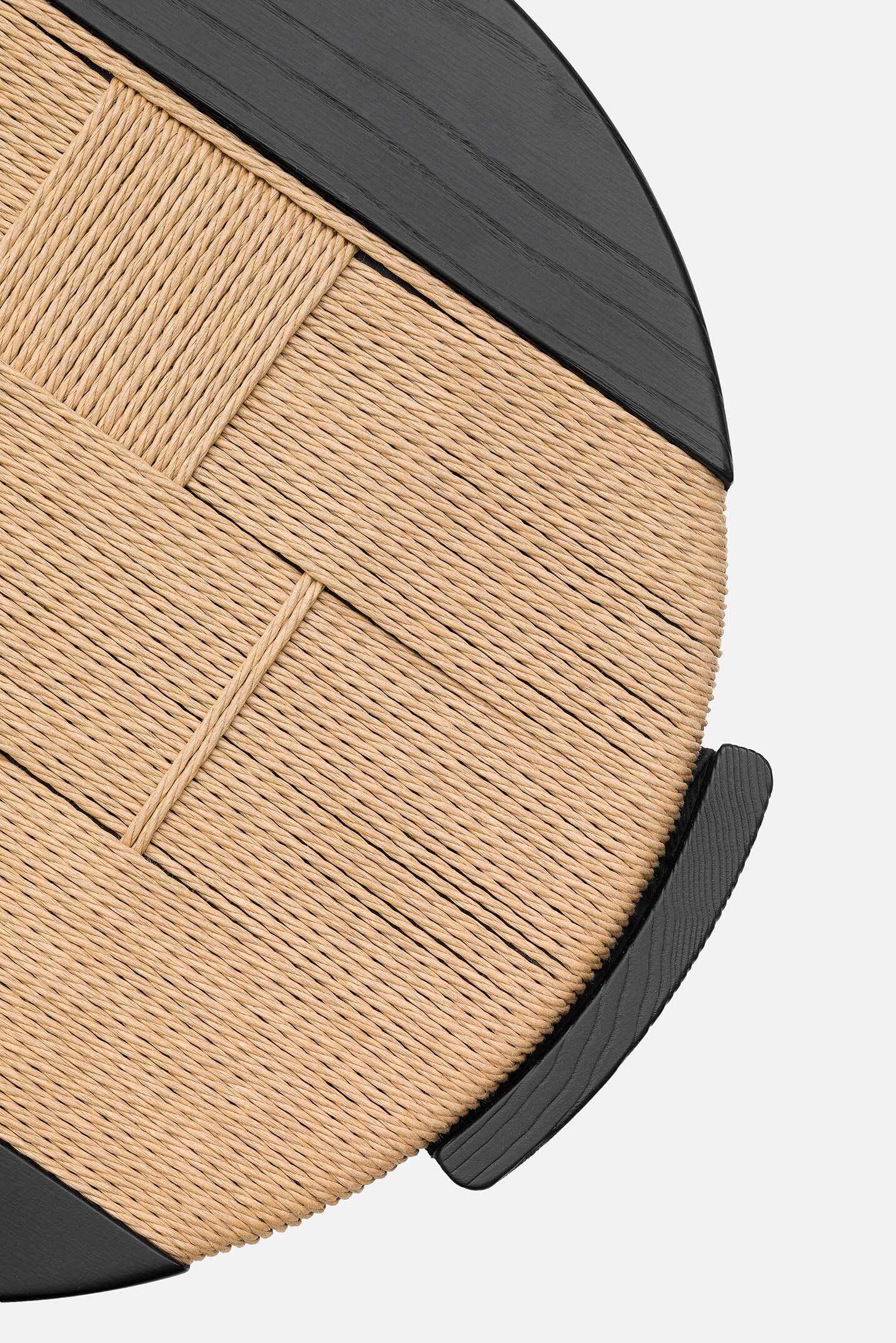 02 SEM Chimbu Stool Motta Architecture