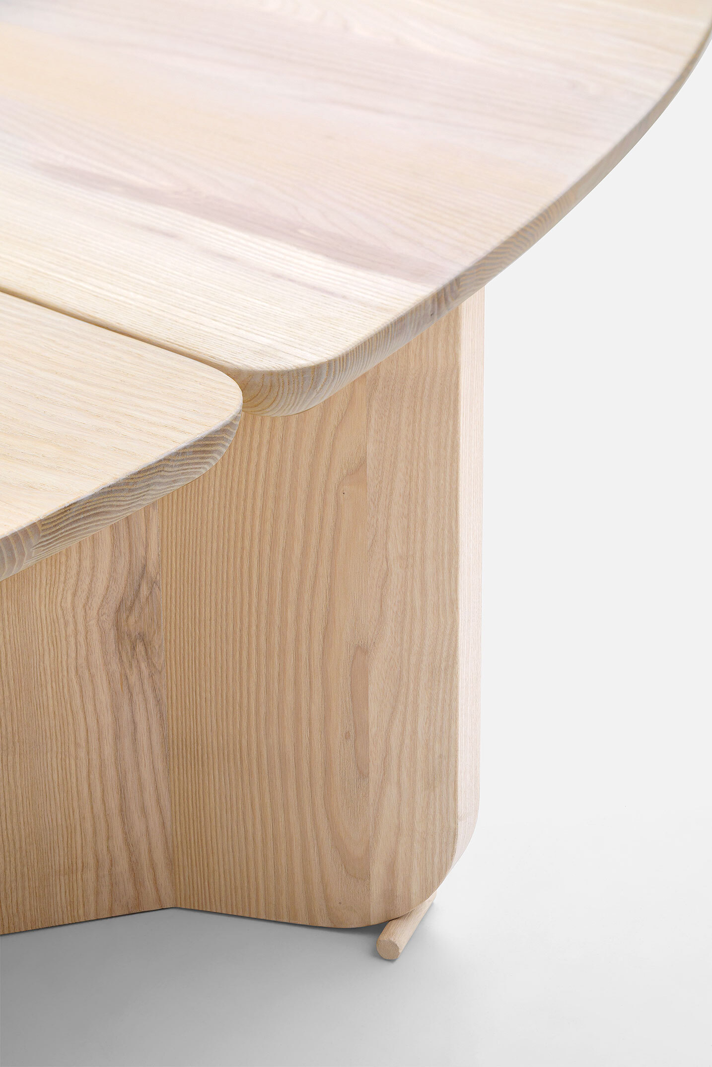 06 SEM Dogon Desk Motta Architecture