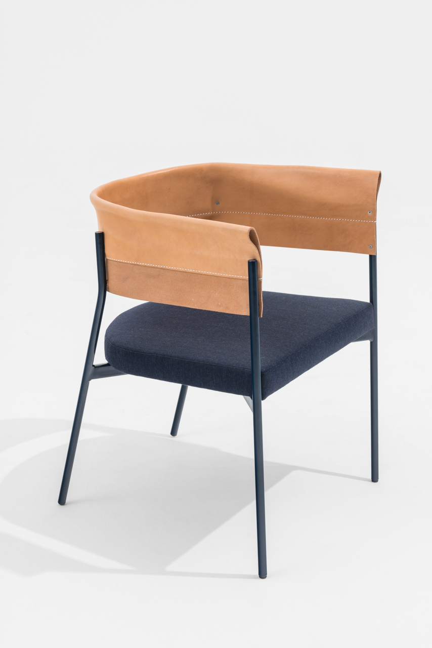 04 SEM GOMITO CHAIR VORMEN DELFINOSISTOLEGNANI
