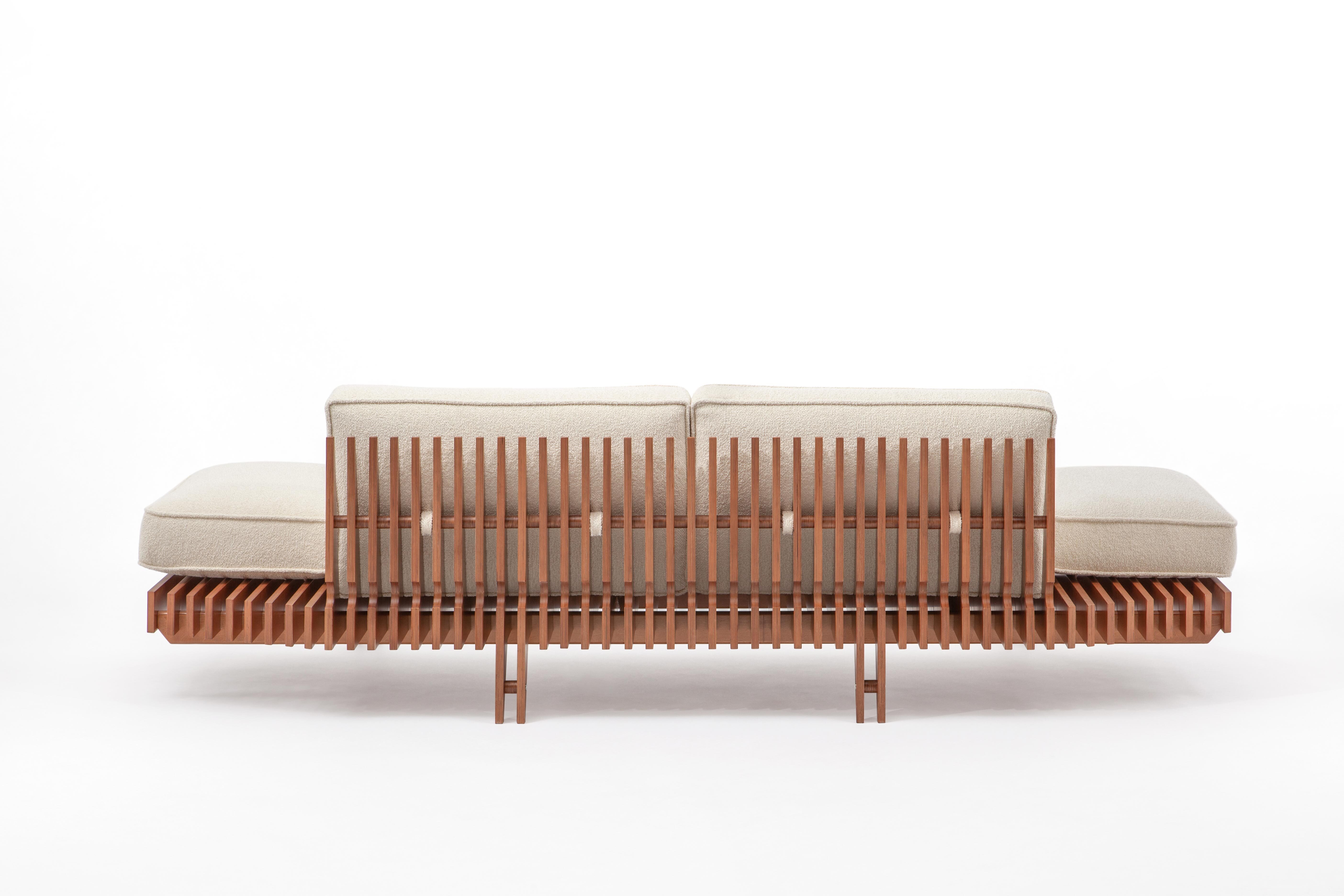 06 SEM HANNES PEER MUIR SOFA