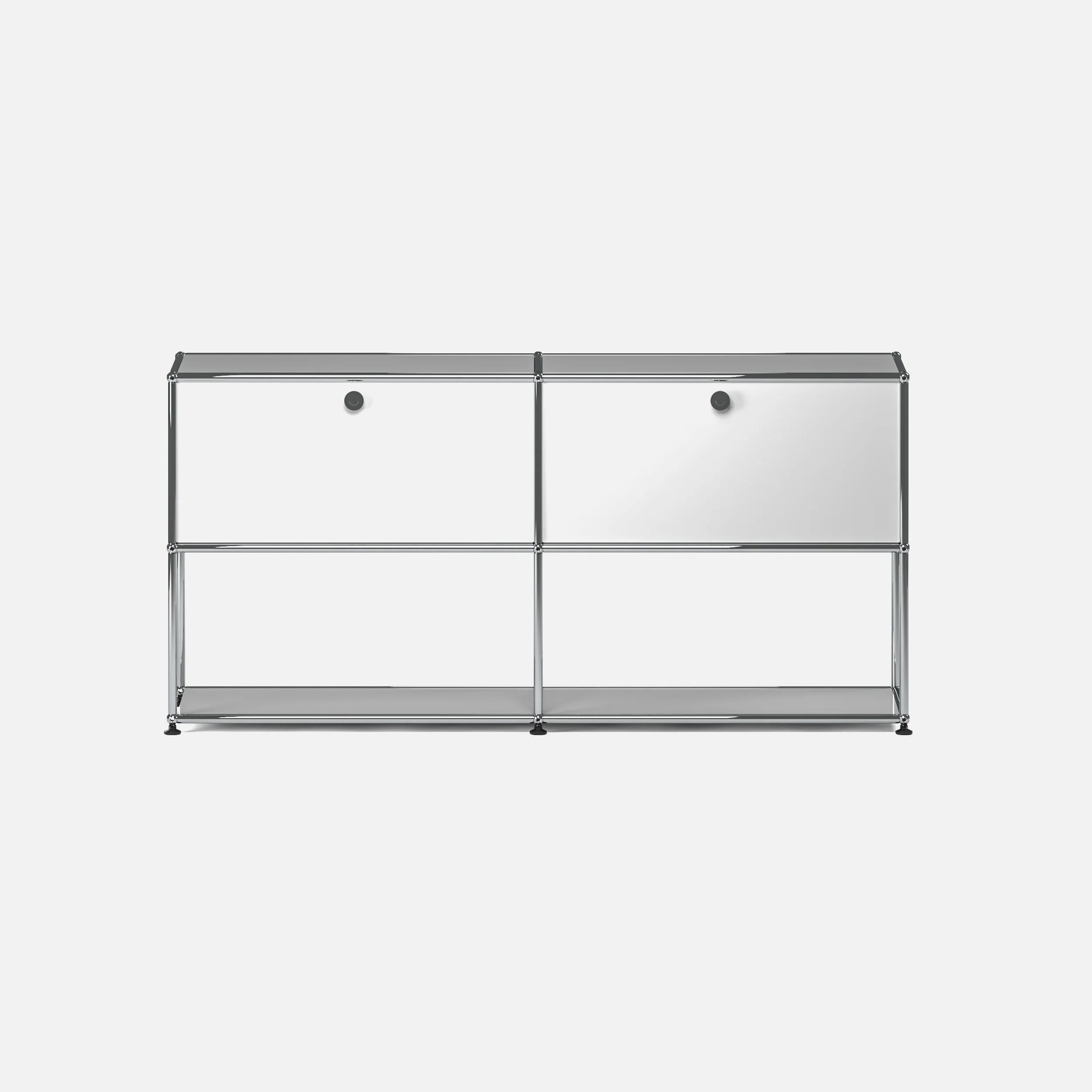 USM bianco 4moduli 2antealte still life front