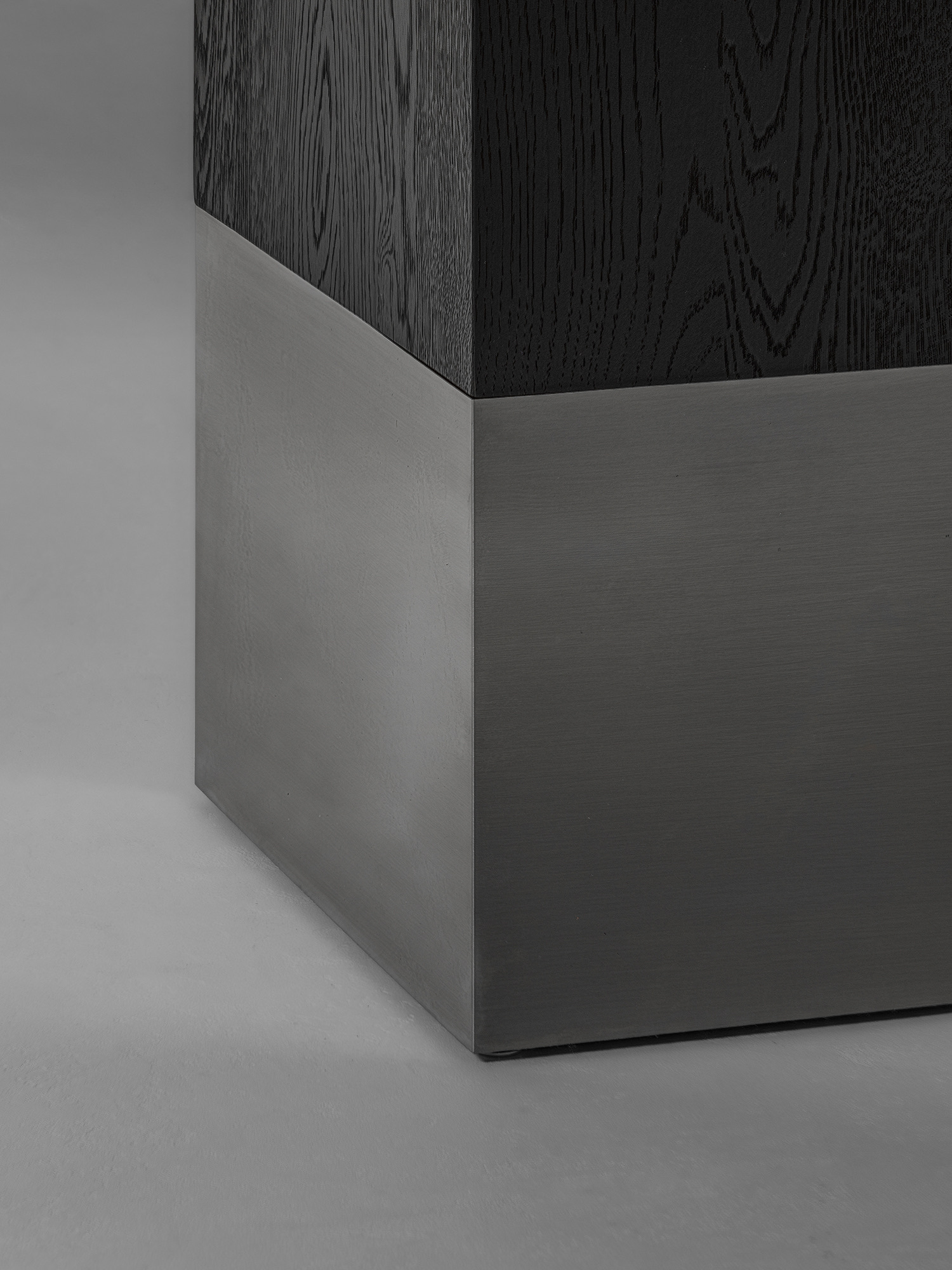 Van Rossum nota bene dining Table square oak grey pepper brushed stainless Steel 2